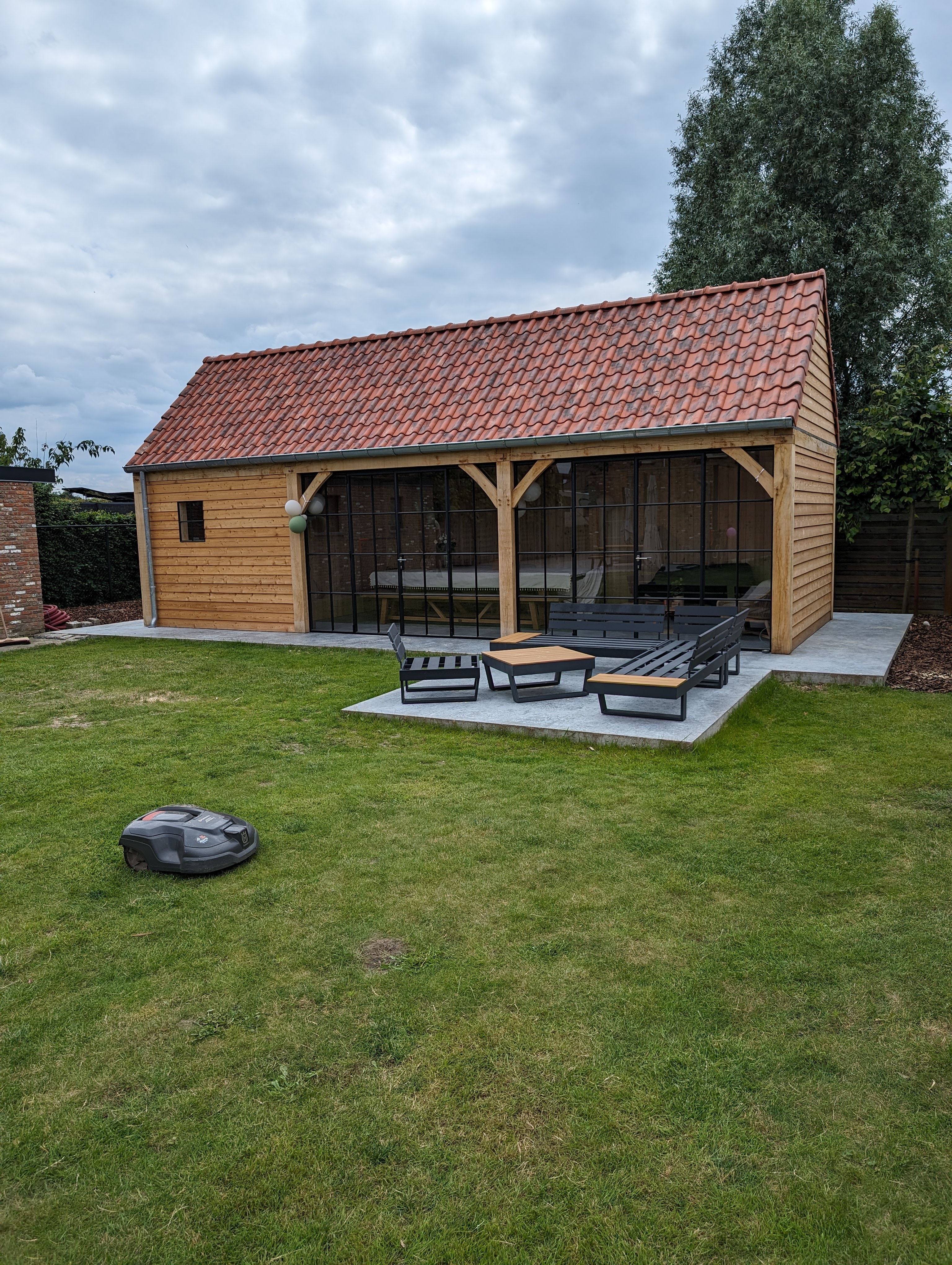 PXL 20240604 124604119