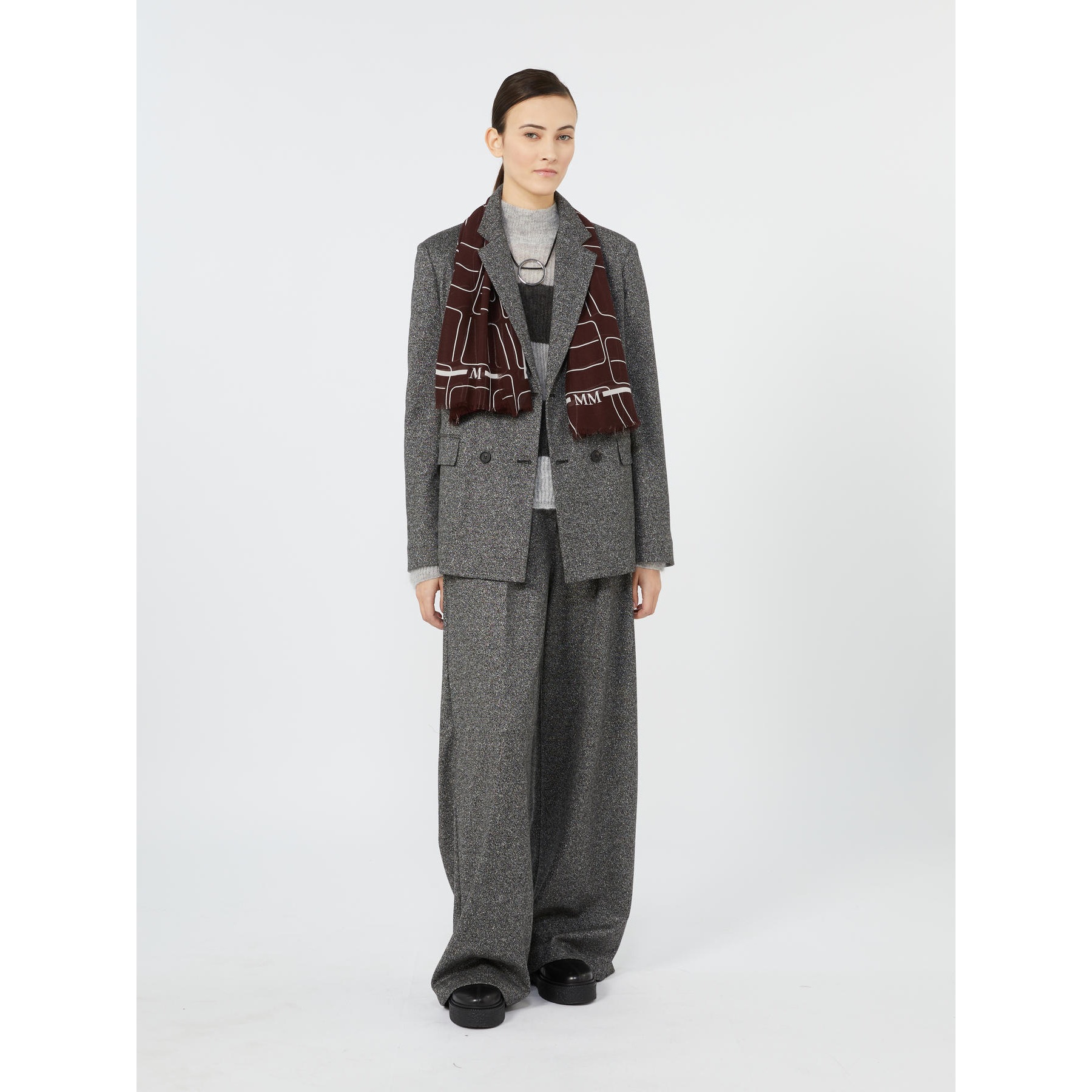 Detail Zoom Format PH MM 2025 2 25267861286 999 0998