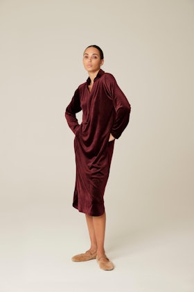 NOALIE NAEMIBURGUNDY