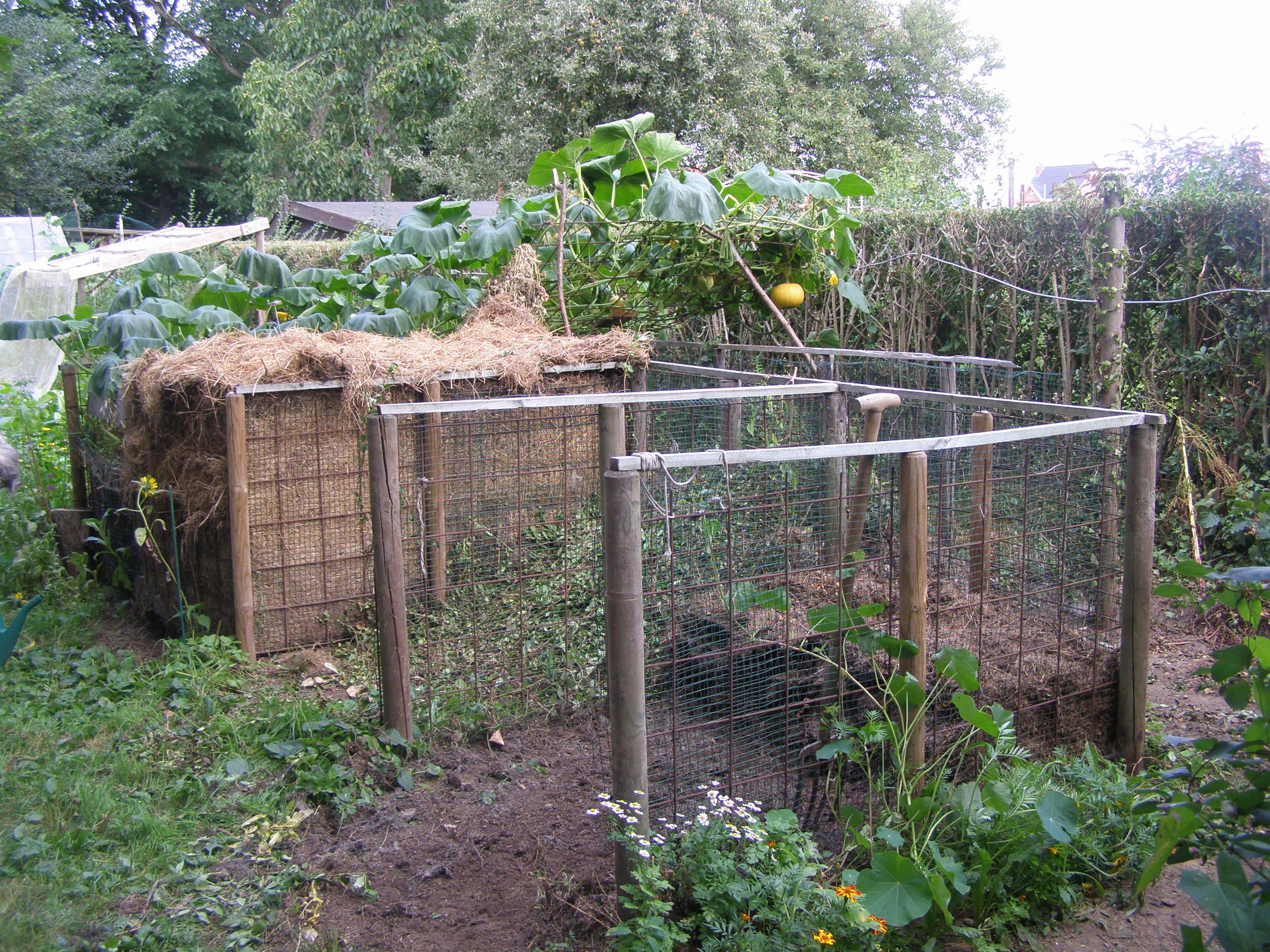 Compostbak draadconstructie