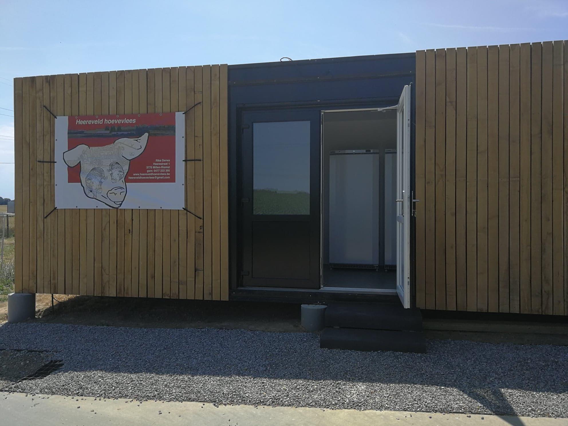 36587772 1843396865965802 3778145909813018624 n