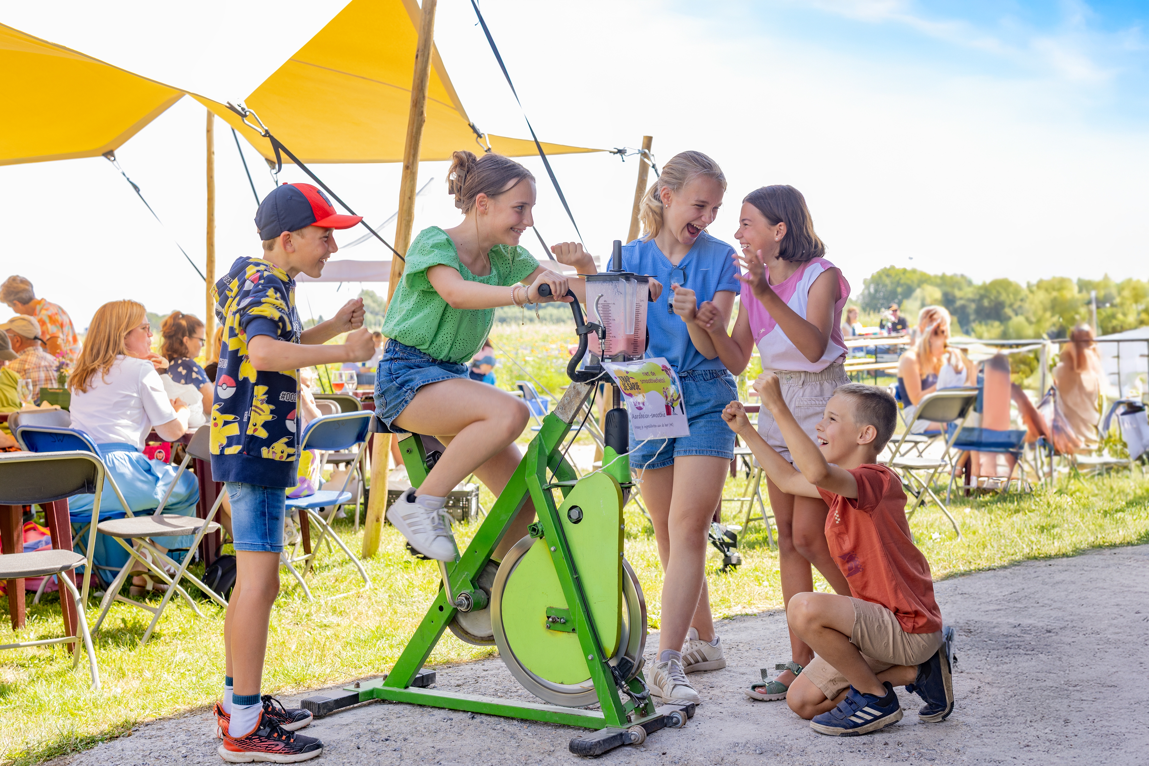 KERSENPLUK HOEVE MATHIEU 100 W VLAAMS 2025 Ateljé D Jan D Hondt 1 G3 A5702