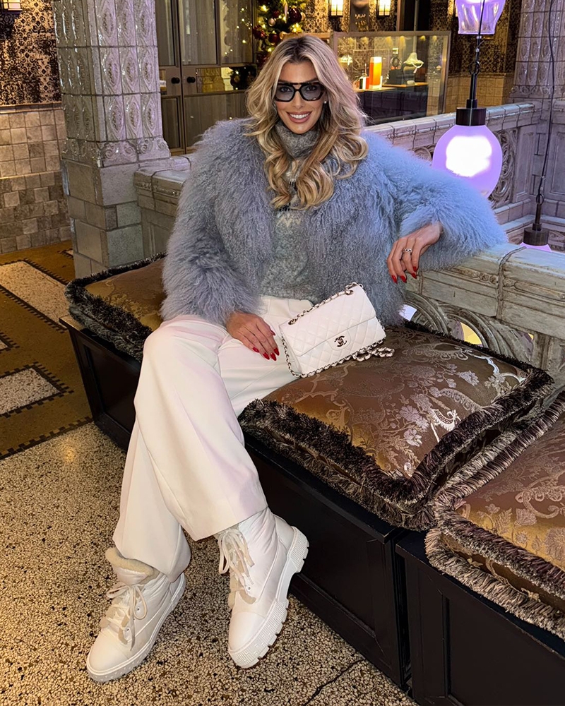 Worn by Annika 1