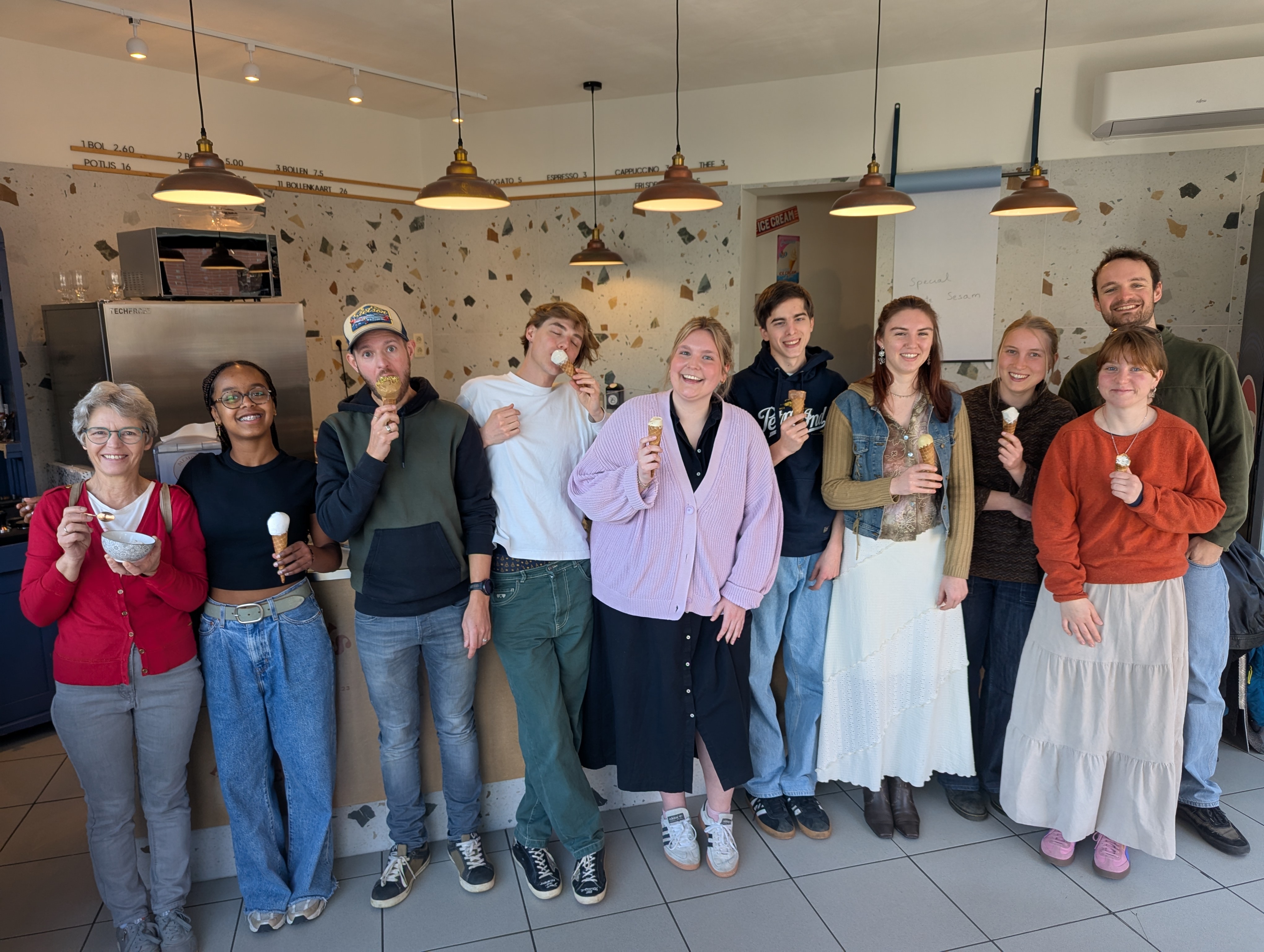 PXL 20250309 095646651