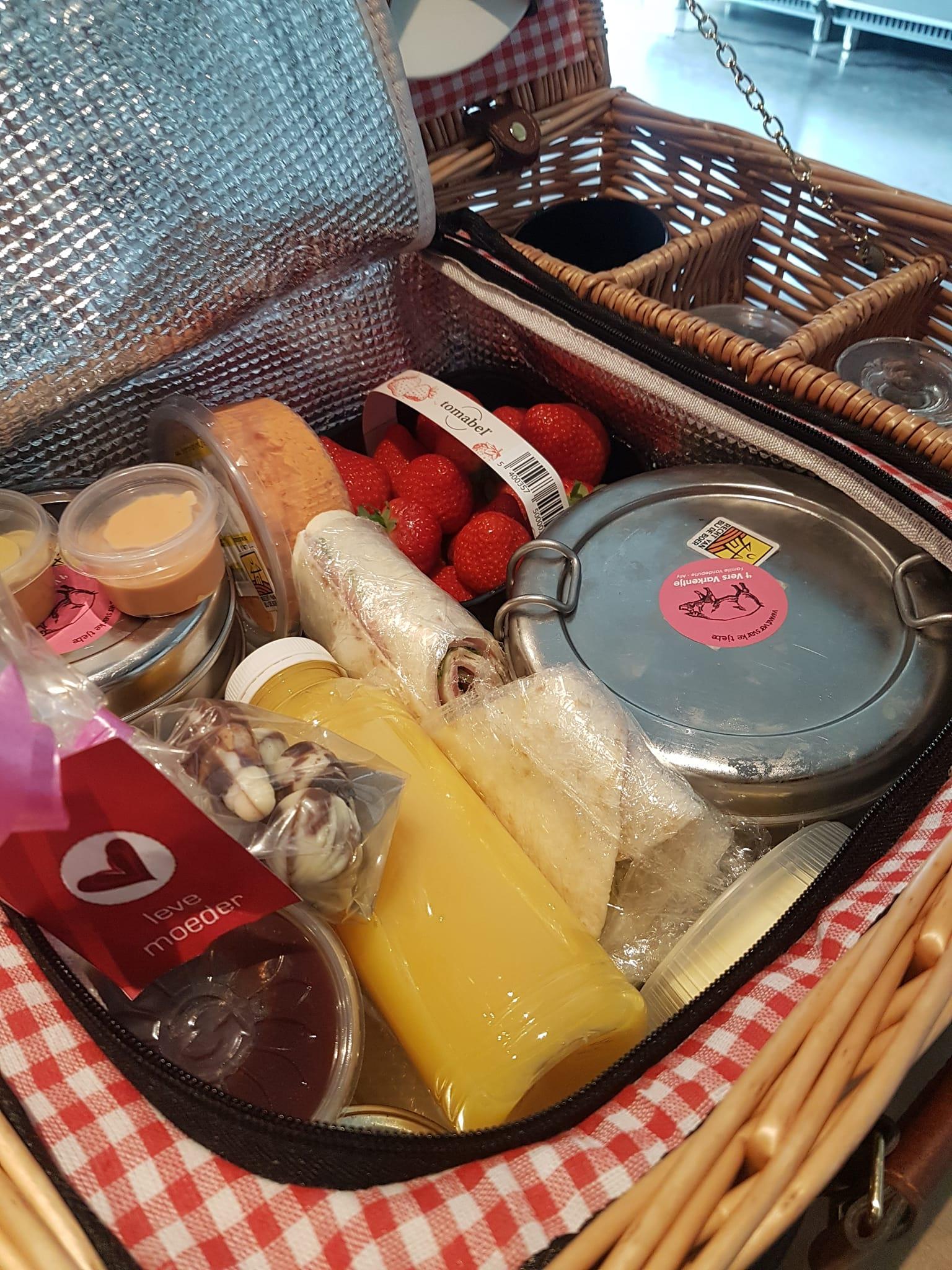 2024 picknickmandmoederdag